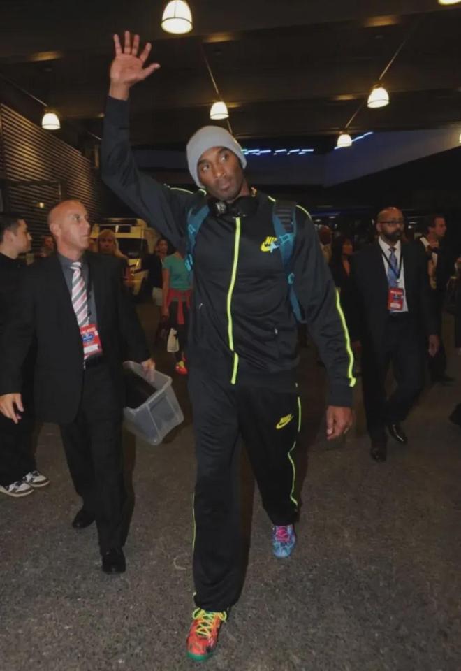 「科比Kobe 8」神鞋复刻定档发售了凯发K8旗舰厅AG客服溢价8000+！(图1)
